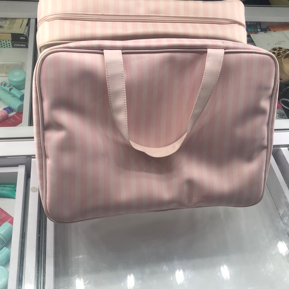 Victoria’s Secret Hand Held Organizer